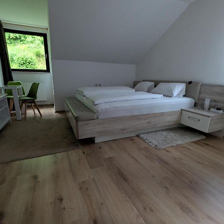 Pension Hofer Bad Berneck im Fichtelgebirge Eksteriør bilde